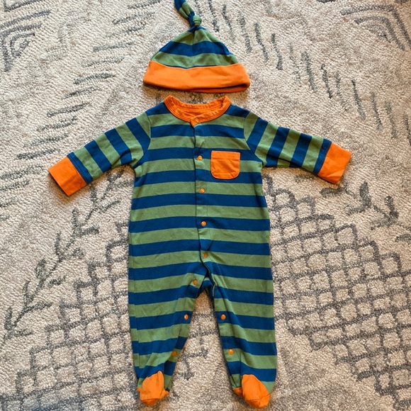 Offspring 6 month outfit with matching hat - Picture 1 of 3